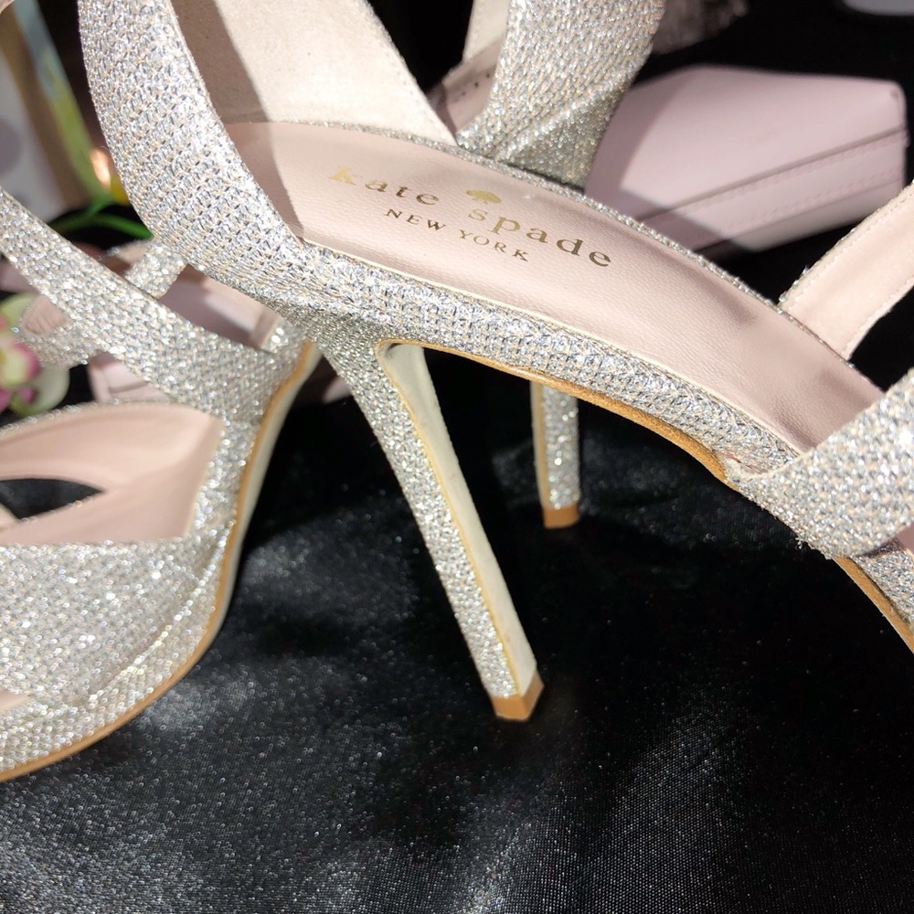 ✨Glam and Glitters are a girl’s secret weapon